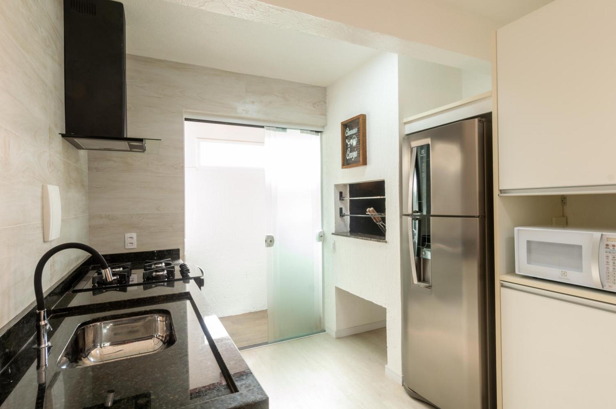 Alameda Jurere - Apartamento Completo A 350m Da