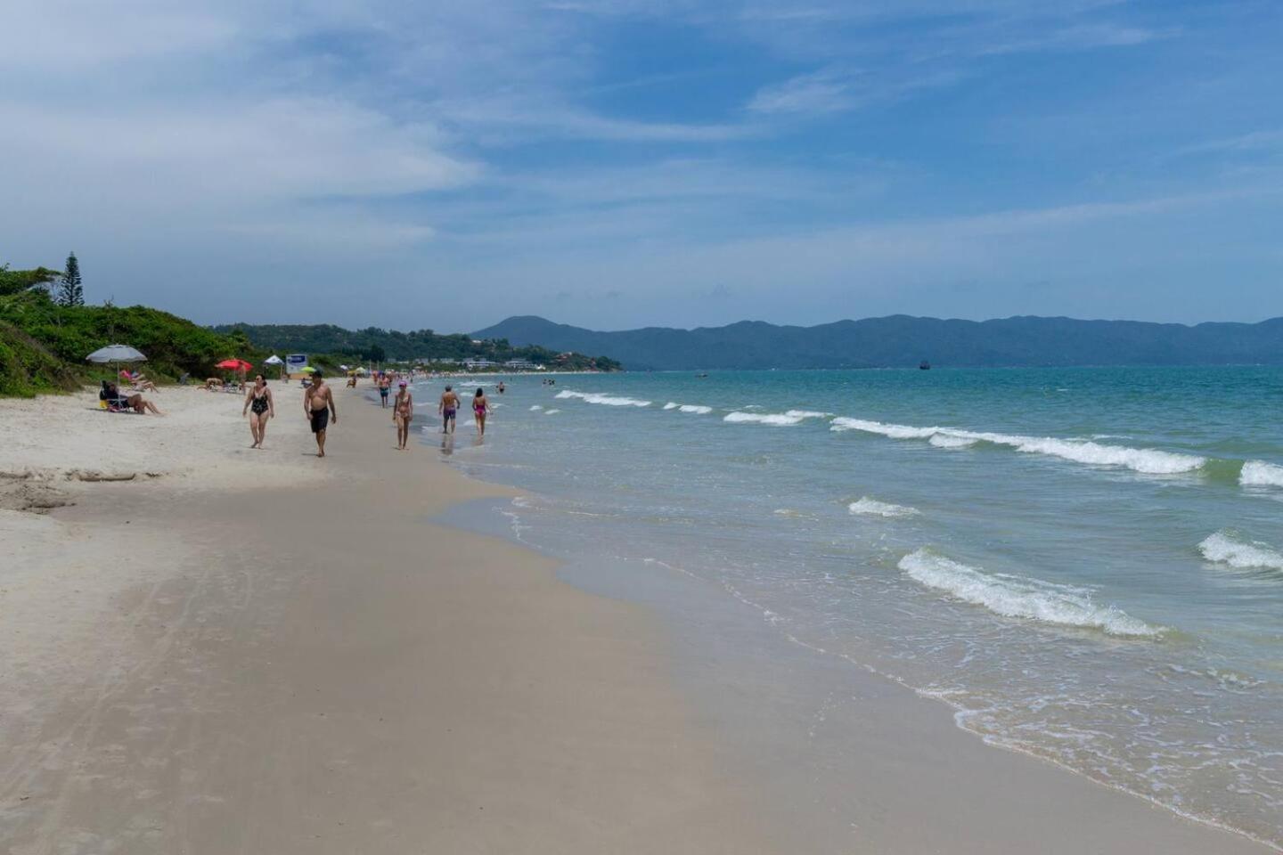 Alameda Jurere - Apartamento Completo A 350m Da Florianopolis